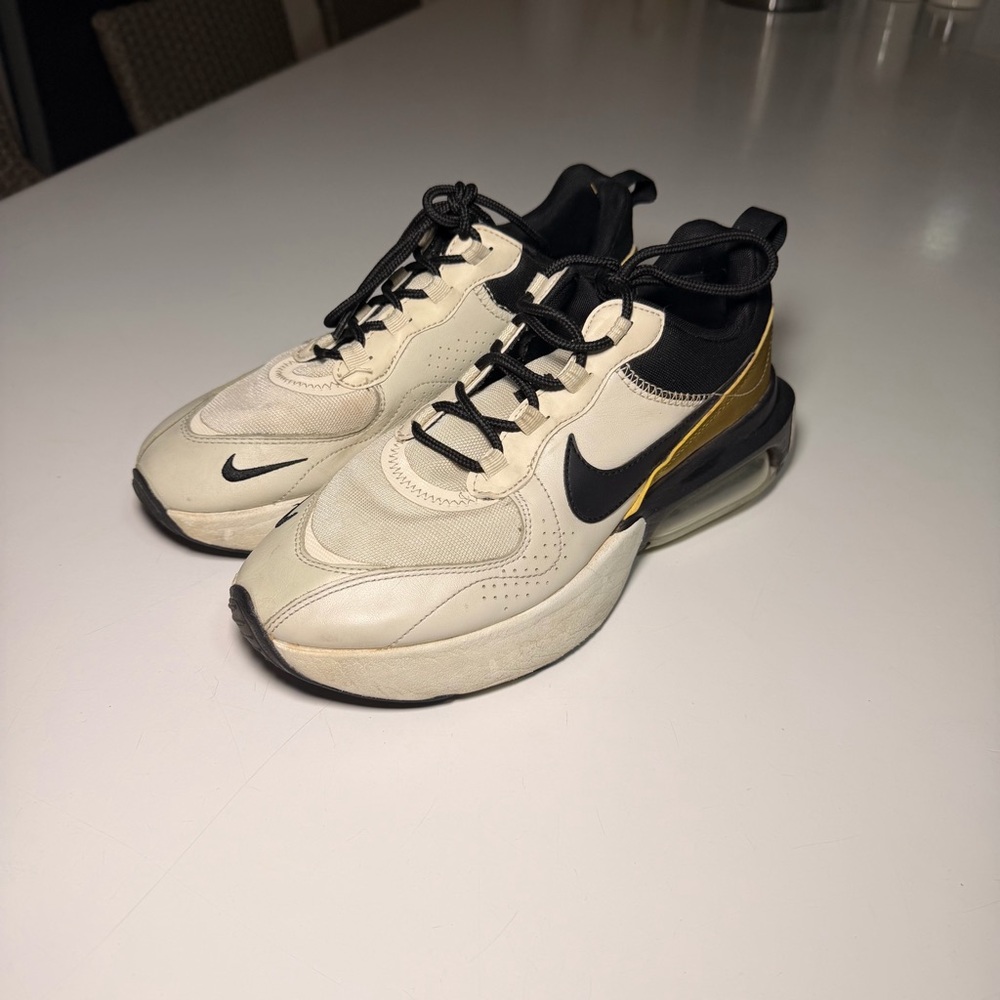 Nike Cream and Black Air Max Sneakers